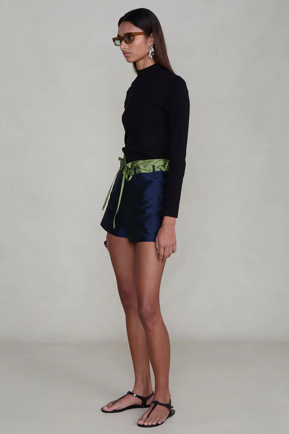 Techno Taffeta Two Tone Short Navy - Image 3