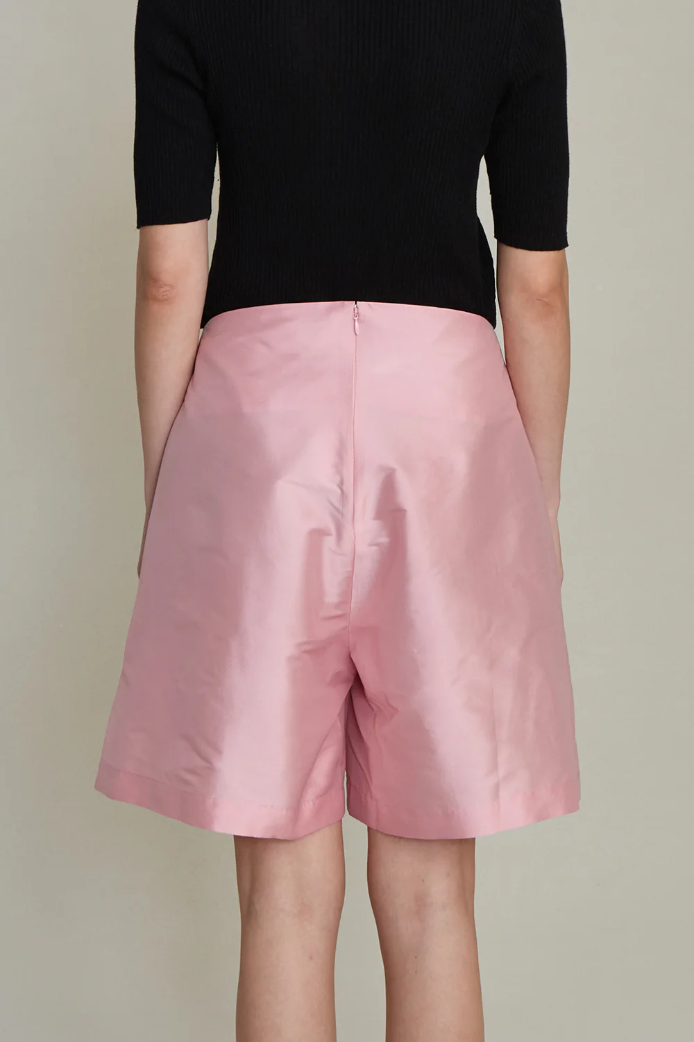Techno Taffeta Long Shorts Rose - Image 3
