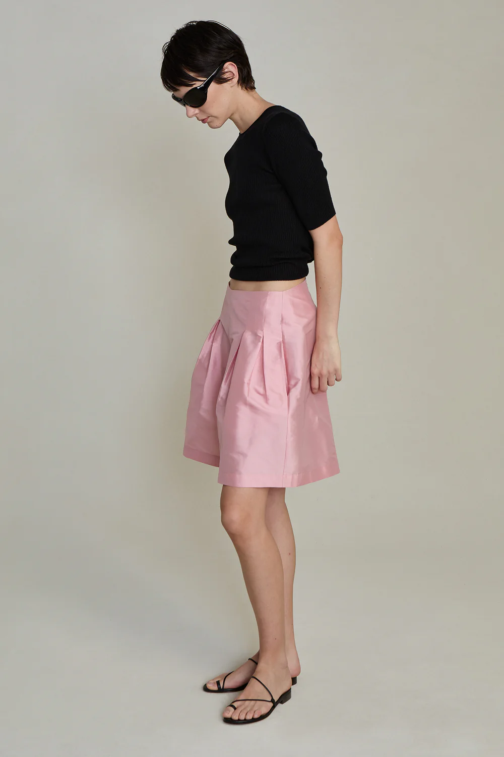 Techno Taffeta Long Shorts Rose - Image 4