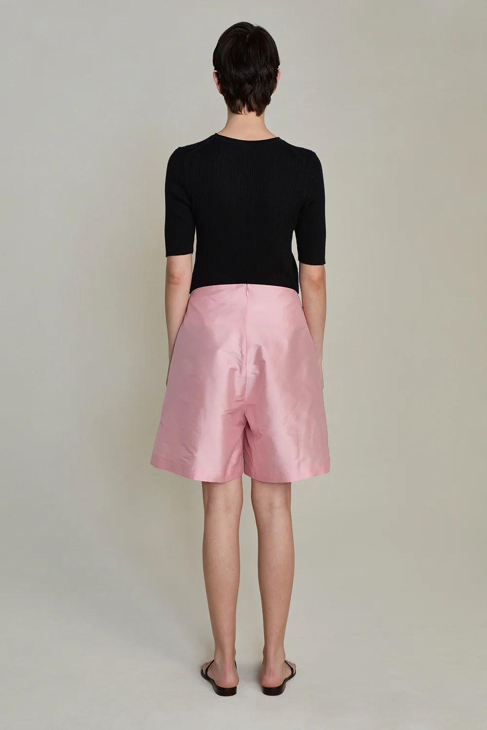 Techno Taffeta Long Shorts Rose - Image 5